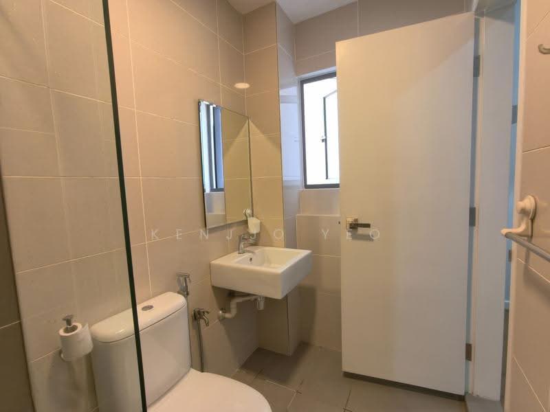 Condominium for Sale at Urbana Residences - Kenjjo Yeo - Bathroom - PropertyGuru.com.my