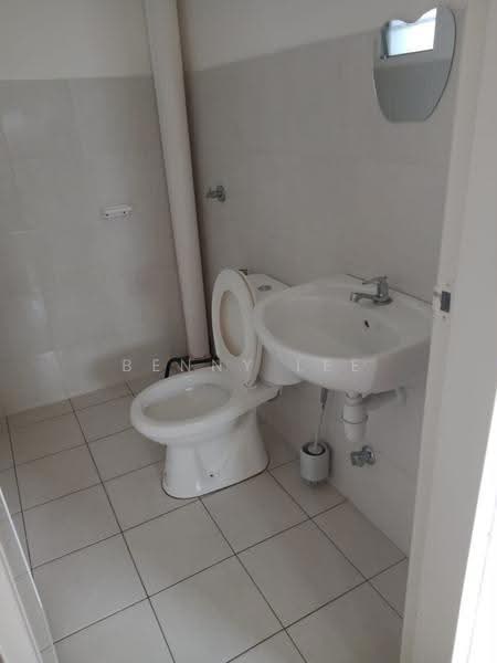 Apartment for Rent at D'Kristal - Benny Lee - Bathroom - PropertyGuru.com.my