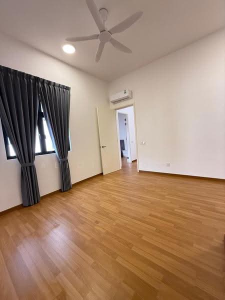 Cluster House for Rent in Taman Ekoflora (Johor Bahru) - Alicia Voon - Bedroom - PropertyGuru.com.my