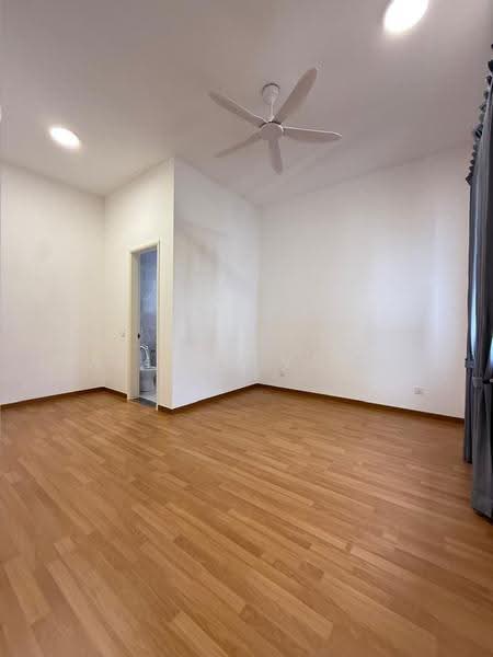 Cluster House for Rent in Taman Ekoflora (Johor Bahru) - Alicia Voon - Bathroom - PropertyGuru.com.my