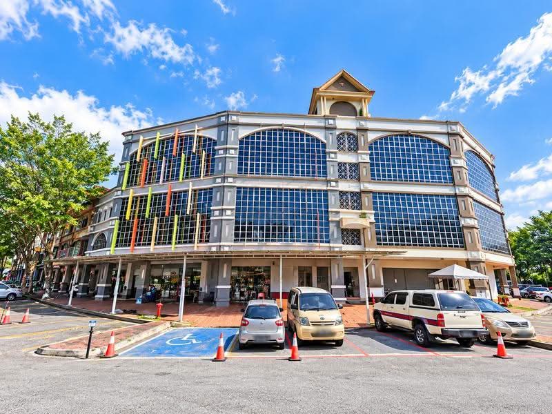 Kedai / Pejabat untuk Disewa di Seksyen 8 (Kota Damansara) - Yan Lu - Exterior - PropertyGuru.com.my