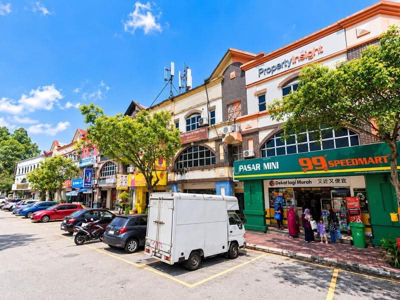 Kedai / Pejabat untuk Disewa di Seksyen 8 (Kota Damansara) - Yan Lu - PropertyGuru.com.my