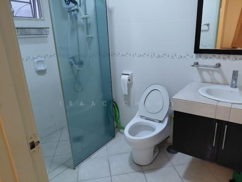 Condominium for Sale at Aseana Puteri - Isaac Cheng - Bathroom - PropertyGuru.com.my