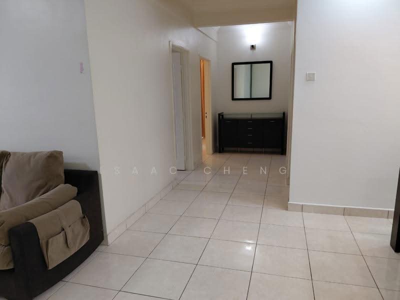 Condominium for Sale at Aseana Puteri - Isaac Cheng - Corridor - PropertyGuru.com.my