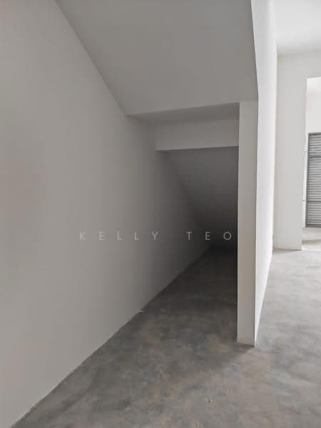 Shop for Rent in Kota Bayuemas (Klang) - Kelly Teo - Basement - PropertyGuru.com.my