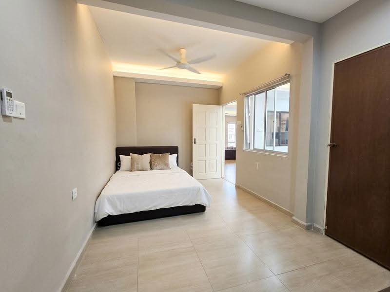 2-storey Terraced House for Rent in Putra Heights (Subang Jaya) - Shahshi T - Bedroom - PropertyGuru.com.my