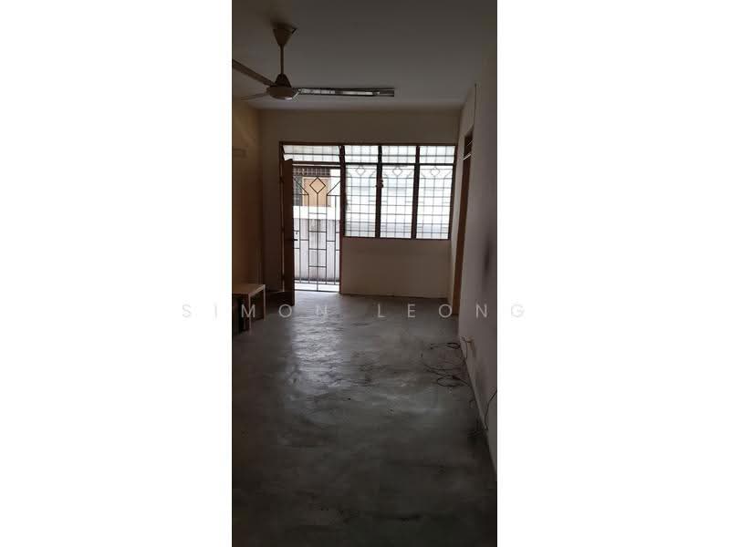 Apartment for Sale at Mentari Court - Simon Leong - Living Room - PropertyGuru.com.my