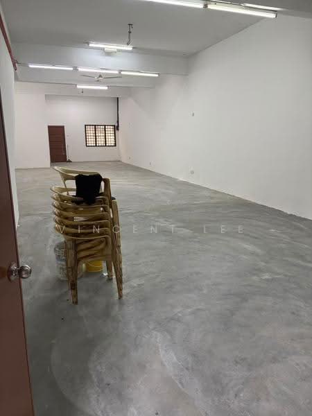 Shop for Rent in Bandar Tun Hussein Onn (Cheras) - Vincent Lee - Interior - PropertyGuru.com.my