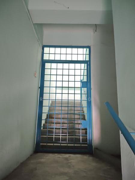 Kedai / Pejabat untuk Disewa di Taman Sentosa (Klang) - Ruby Ng - Corridor - PropertyGuru.com.my