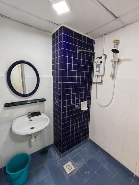 Condominium for Sale at Perdana Exclusive - Wawa Leong - Bathroom - PropertyGuru.com.my