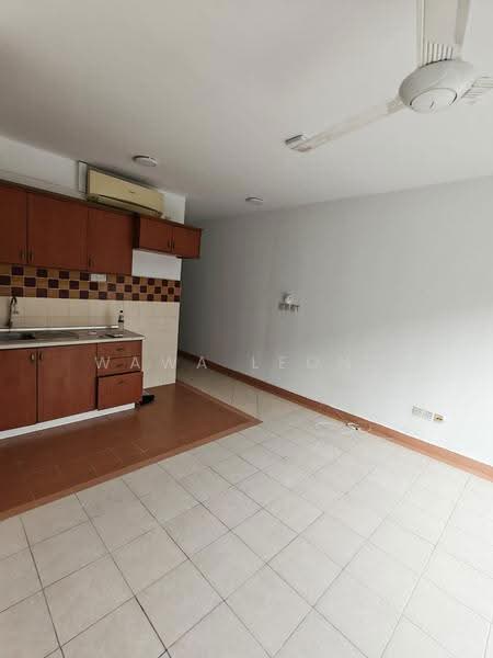 Condominium for Sale at Perdana Exclusive - Wawa Leong - Kitchen - PropertyGuru.com.my