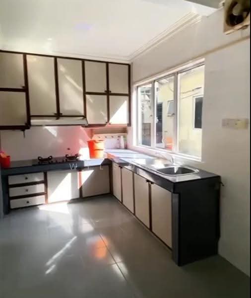 Rumah Teres 2-Tingkat untuk Dijual di BANDAR PUCHONG JAYA (Puchong) - Wilson . - Kitchen - PropertyGuru.com.my