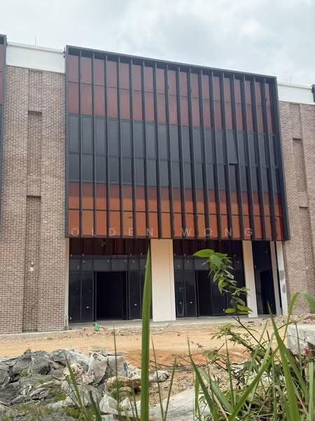 Shop for Rent in District 7, Setia Alam (Setia Alam) - Golden Wong - Exterior - PropertyGuru.com.my