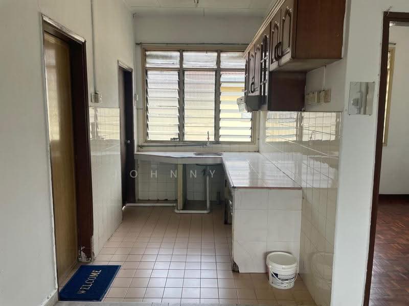 Apartment for Sale at Subang Perdana Goodyear Court 1 - Johnny Lim - Kitchen - PropertyGuru.com.my