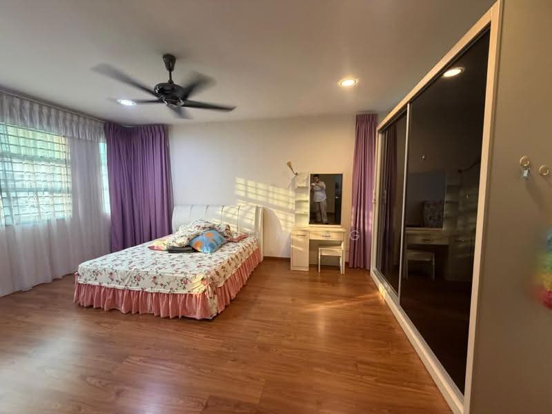 Semi-Detached House for Sale in Selayang (Selangor) - Jason Ng - Bedroom - PropertyGuru.com.my