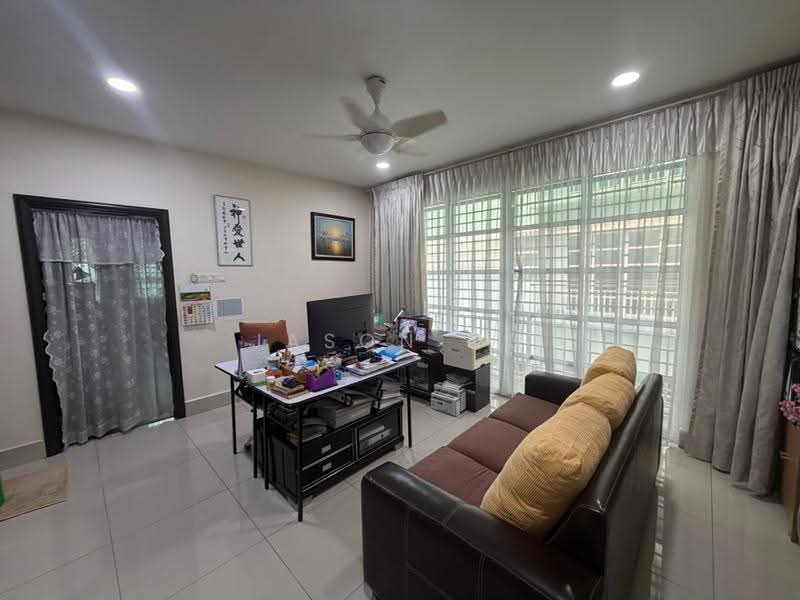 Semi-Detached House for Sale in Selayang (Selangor) - Jason Ng - Study - PropertyGuru.com.my