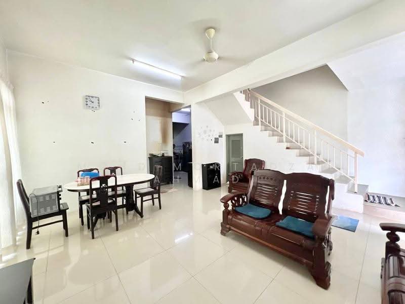Rumah Berkembar untuk Dijual di Bandar Saujana Putra (Tanjong Duabelas) - Mohd Mortadza Ahmad - PropertyGuru.com.my