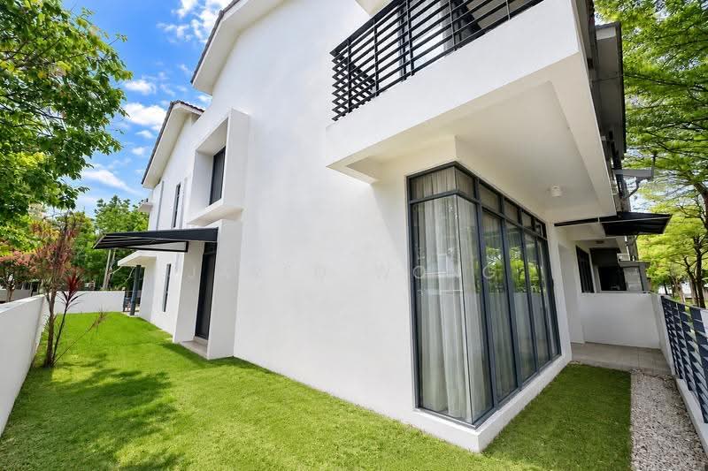 Terraced House for Sale in Cyberjaya (Selangor) - Jared Wong - Exterior - PropertyGuru.com.my