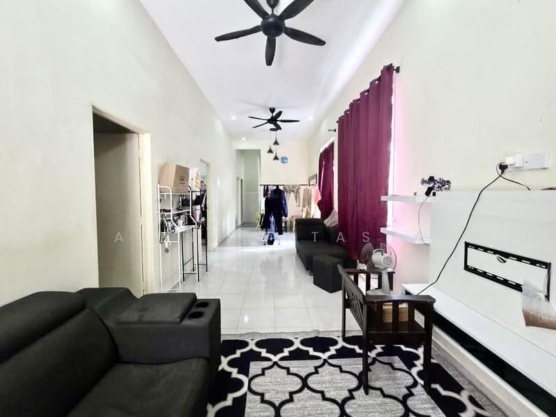 1-storey Terraced House for Sale in Kuantan (Pahang) - Atina Natasha - Living Room - PropertyGuru.com.my