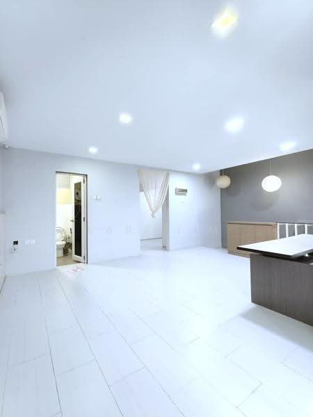 Rumah Teres 2-Tingkat untuk Dijual di Taman Johor Jaya (Johor Bahru) - Karl Lim - Bathroom - PropertyGuru.com.my