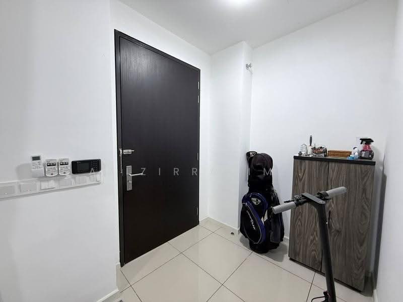 Rumah Teres 2-Tingkat untuk Dijual di Dengkil (Selangor) - Azizirrahim . - Entrance - PropertyGuru.com.my