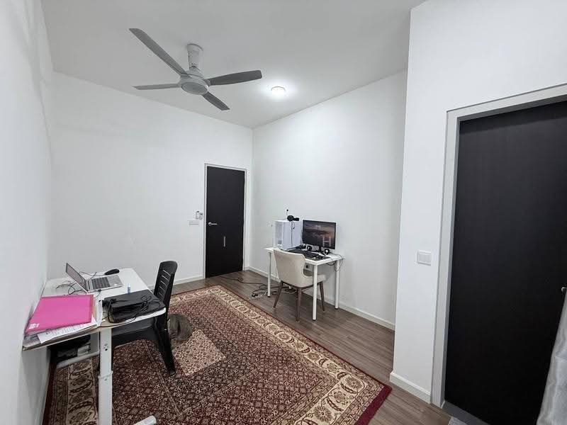 Rumah Teres 2-Tingkat untuk Dijual di Dengkil (Selangor) - Azizirrahim . - Study - PropertyGuru.com.my