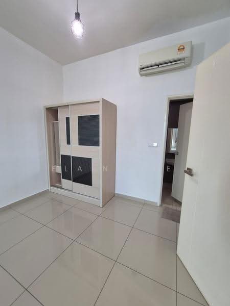 Kondominium untuk Dijual di Solaria Residences - Elaine Lee - Bedroom - PropertyGuru.com.my