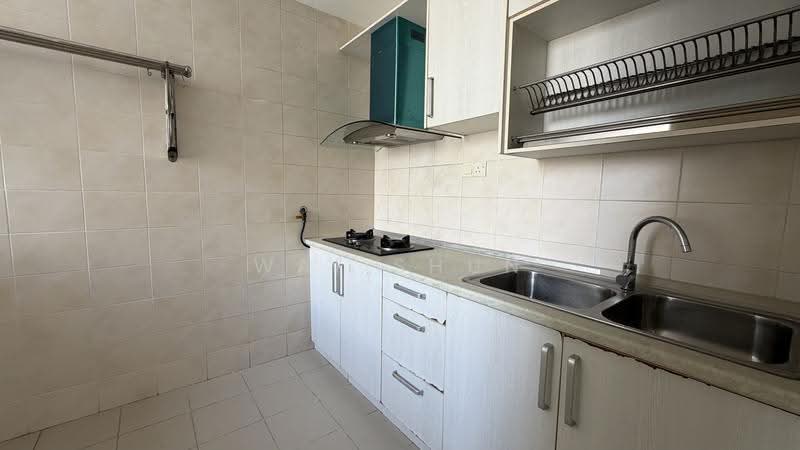 Kondominium untuk Dijual di Kiara 1888 - Wai Shun - Kitchen - PropertyGuru.com.my