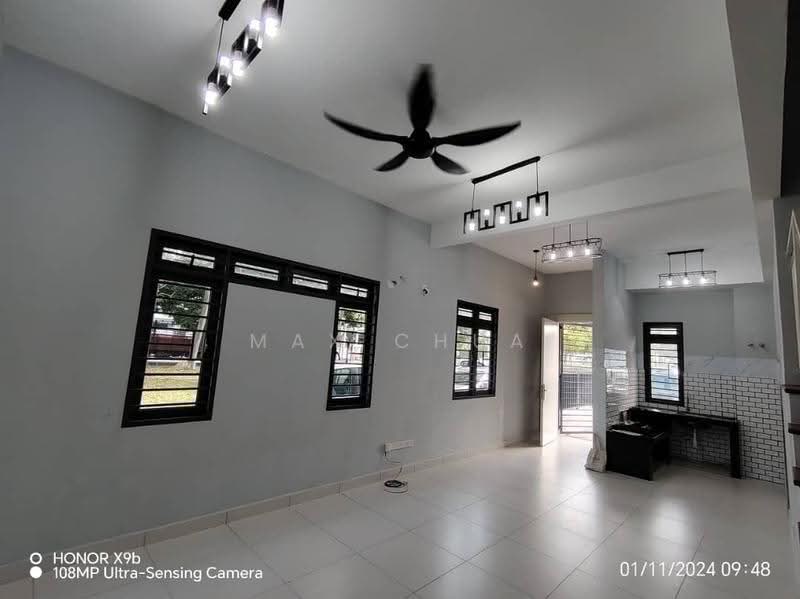 Townhouse for Rent in Bandar Mahkota Cheras (Cheras) - Max Chua - Living Room - PropertyGuru.com.my