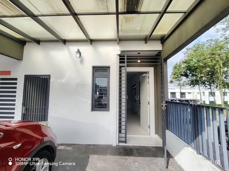 Townhouse for Rent in Bandar Mahkota Cheras (Cheras) - Max Chua - Entrance - PropertyGuru.com.my
