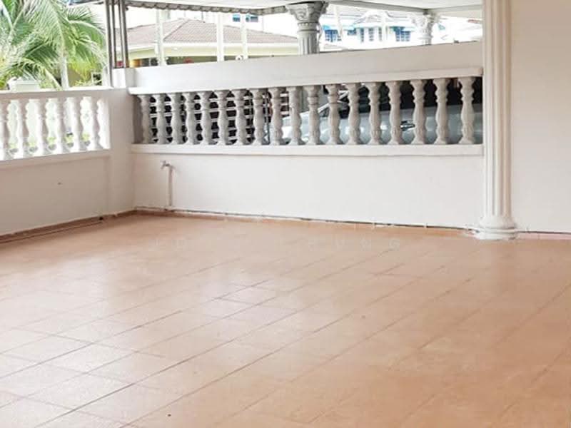 2-storey Terraced House for Rent in Taman Maju (Batu Pahat) - Jojo Chung - Balcony - PropertyGuru.com.my
