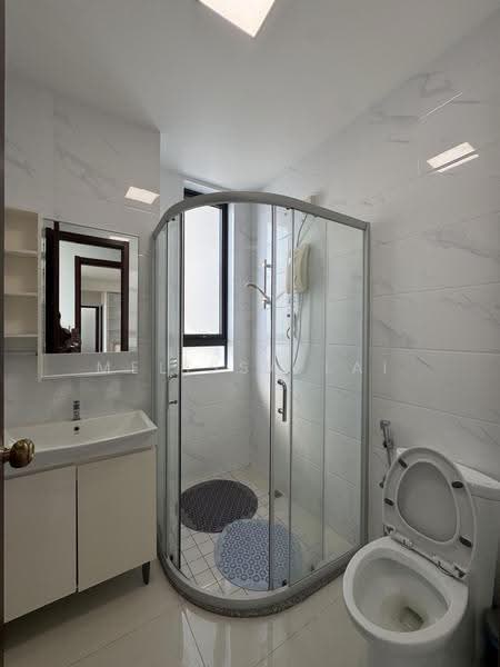 Kondominium untuk Disewa di Cerulean Bay @ Forest City - Melissa Lai - Bathroom - PropertyGuru.com.my
