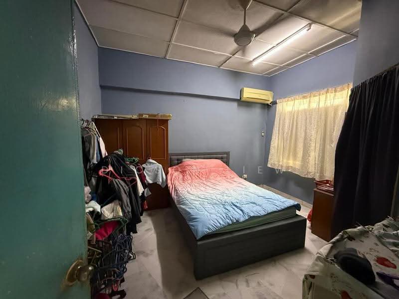 Apartment for Sale at Kuchai Entrepreneurs Park Apartment - Dicson Liew - Bedroom - PropertyGuru.com.my