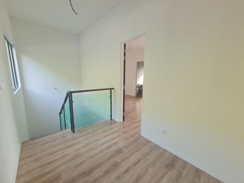 Rumah Teres 3-Tingkat untuk Dijual di Taman Puncak Jalil (Seri Kembangan) - Vincent Lee - Interior - PropertyGuru.com.my
