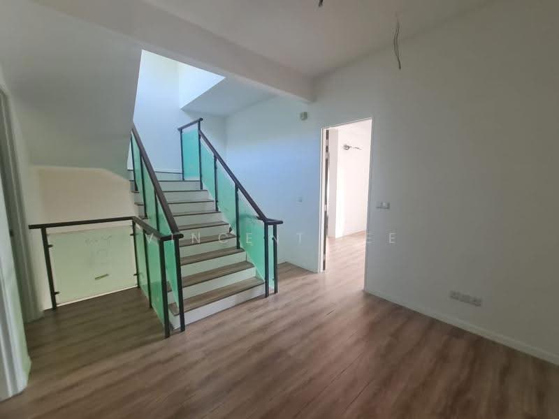 Rumah Teres 3-Tingkat untuk Dijual di Taman Puncak Jalil (Seri Kembangan) - Vincent Lee - Interior - PropertyGuru.com.my