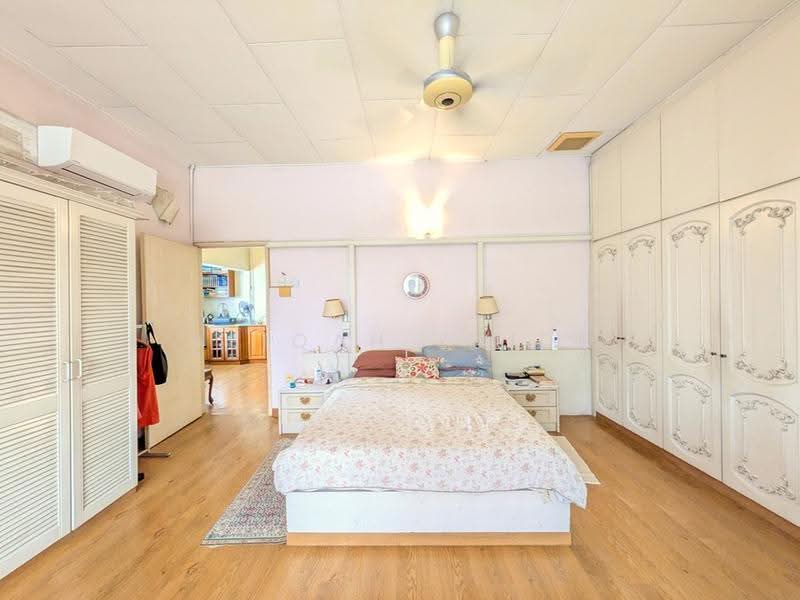 Semi-Detached House for Sale in SS4 (Petaling Jaya) - Afiqah zaidi - Bedroom - PropertyGuru.com.my