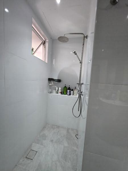 Condominium for Rent at Andalucia - Brandon Chia - Bathroom - PropertyGuru.com.my