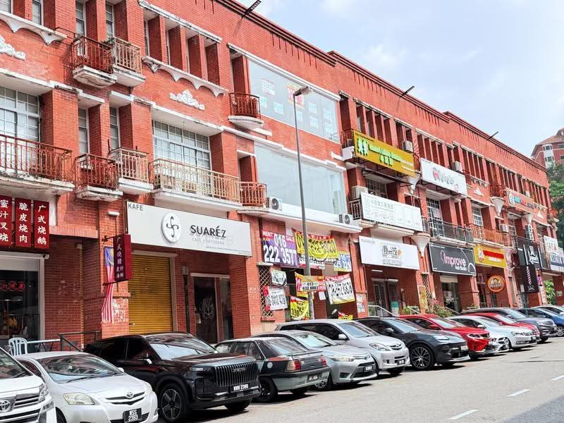 Shop for Rent in Sungai Long (Bandar Sungai Long) - Amber Lai - Exterior - PropertyGuru.com.my