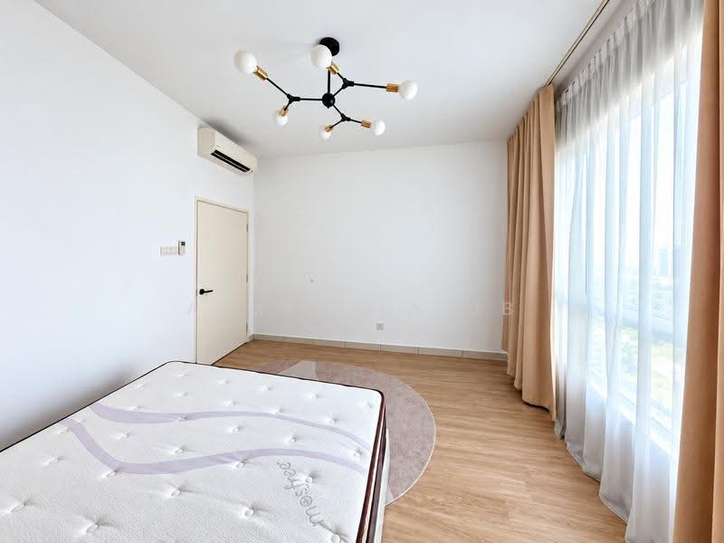 Service Residence for Sale at The Zizz @ Damansara North - Aiman Latib - Bedroom - PropertyGuru.com.my