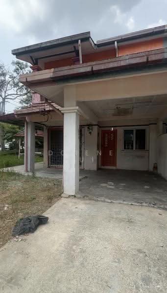 2-storey Terraced House for Sale in Bandar Putra Permai (Seri Kembangan) - Dorene Pui - Exterior - PropertyGuru.com.my
