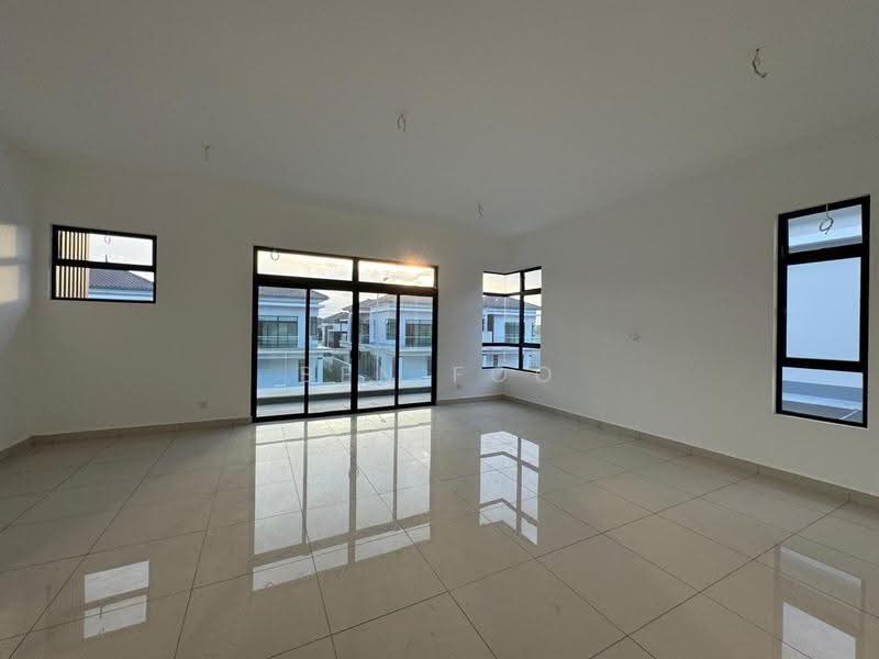 Semi-Detached House for Sale in Kulai (Johor) - Ben Foo - Living Room - PropertyGuru.com.my