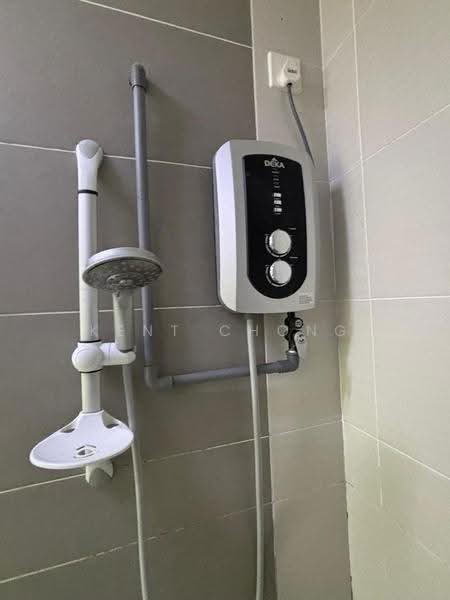 Kediaman Servis untuk Disewa di Kiara Plaza - Kent Chong - Bathroom - PropertyGuru.com.my