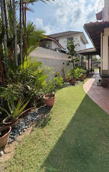 Semi-Detached House for Sale in Gelugor (Penang) - Daphne Khor - PropertyGuru.com.my