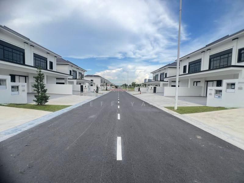 2-storey Terraced House for Rent in Iskandar Puteri (Nusajaya) (Johor) - Jeff Yap - Exterior - PropertyGuru.com.my