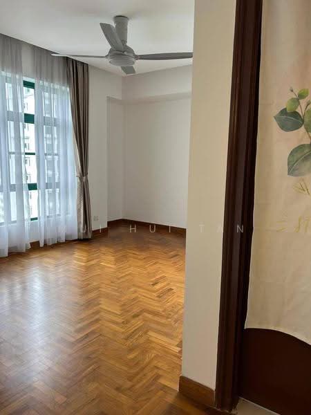 Condominium for Rent at Elita @ The Straits View Condominium - Mui Hui Tan - Living Room - PropertyGuru.com.my