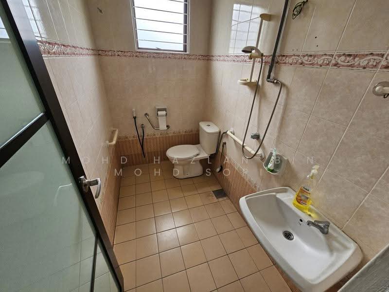 Rumah Banglo untuk Dijual di Cheras (Selangor) - Mohd Hazlan bin Mohd Sopi - Bathroom - PropertyGuru.com.my
