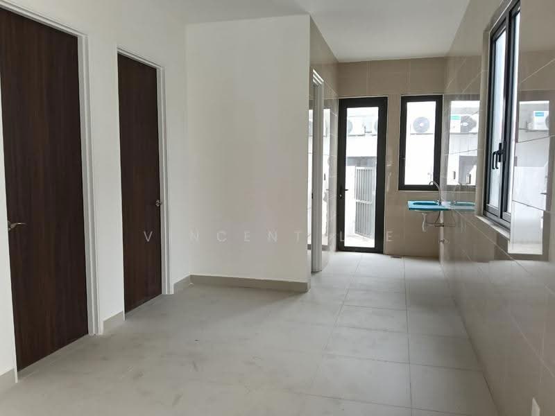 Rumah Teres 3-Tingkat untuk Dijual di Taman Puncak Jalil (Seri Kembangan) - Vincent Lee - Interior - PropertyGuru.com.my