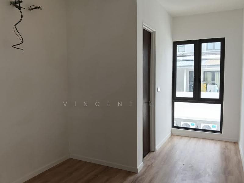 Rumah Teres 3-Tingkat untuk Dijual di Taman Puncak Jalil (Seri Kembangan) - Vincent Lee - Interior - PropertyGuru.com.my