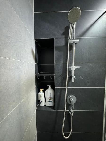 Kediaman Servis untuk Dijual di Sunway Velocity TWO - Steven Leaw - 2nd Bathroom - PropertyGuru.com.my