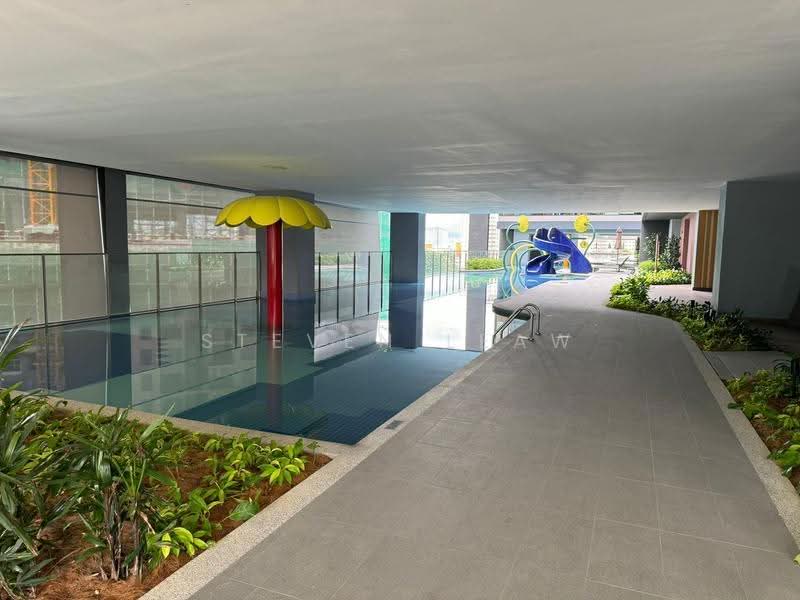 Kediaman Servis untuk Dijual di Sunway Velocity TWO - Steven Leaw - Pool - PropertyGuru.com.my